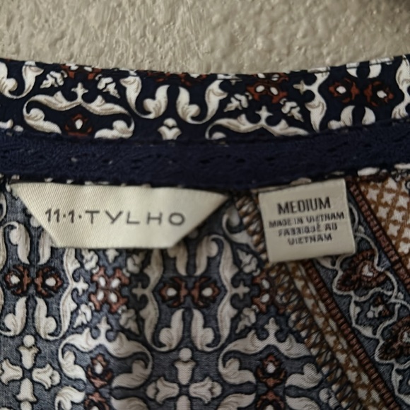 Anthropologie- Tylho - Top - Picture 3 of 4